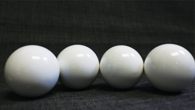 Palline Manipolazione in Legno (cm. 4 Bianche) - Wooden Billiard Balls (1.75" Withe) - immagine 2